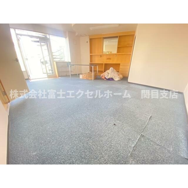 AP萱島ビルの内装