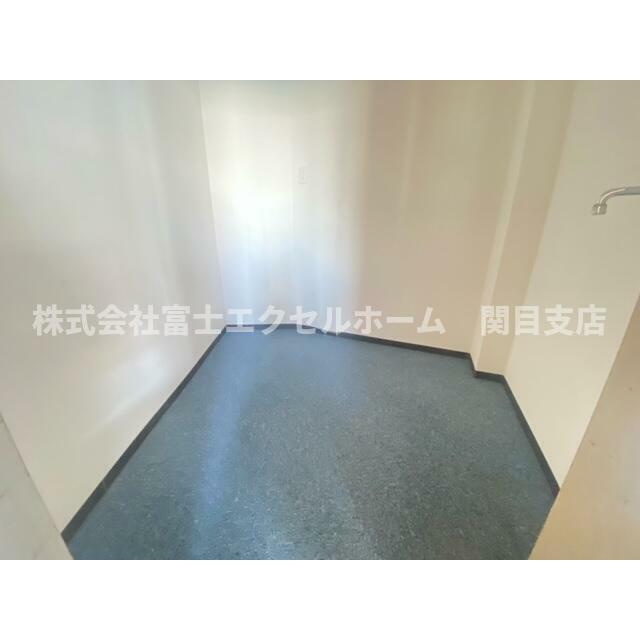AP萱島ビルの内装