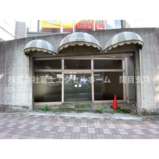 門真市新橋町の店舗事務所の外観