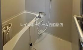 浦安市猫実２丁目のアパートの浴室