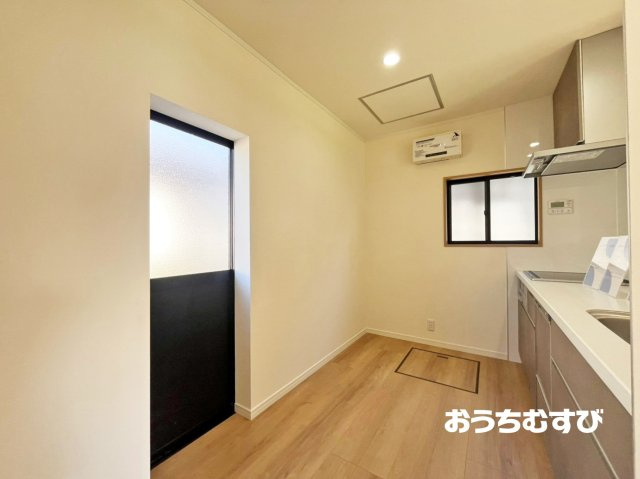 尾張旭市庄南町４丁目のキッチン