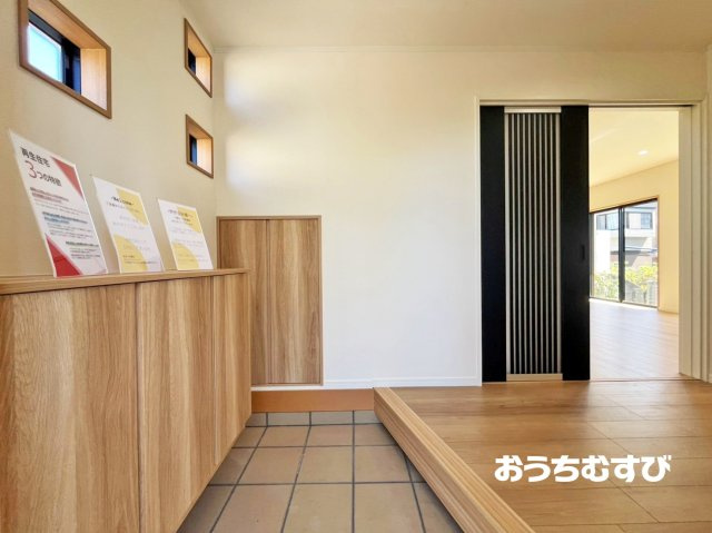 尾張旭市庄南町４丁目の玄関
