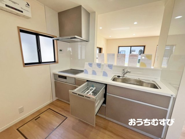 尾張旭市庄南町４丁目のキッチン