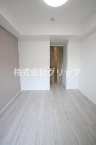 エストゥルース横浜蒔田の居間・リビング