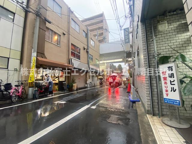 大阪市北区天神橋２丁目の店舗事務所の周辺