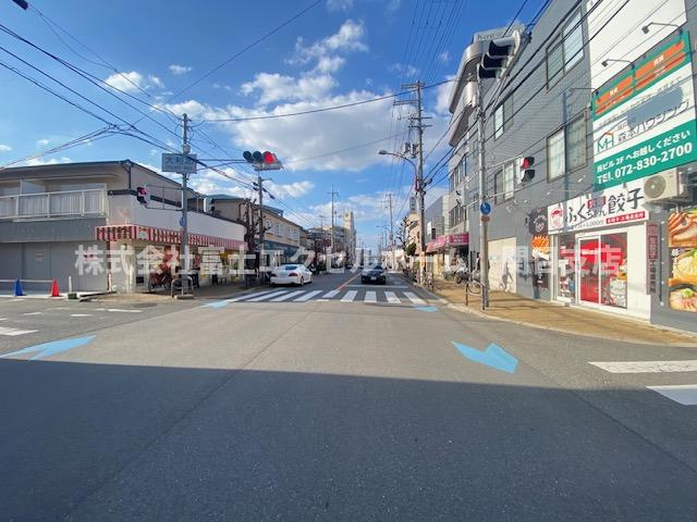 ひびき寝屋川ハイツ1階路面の周辺