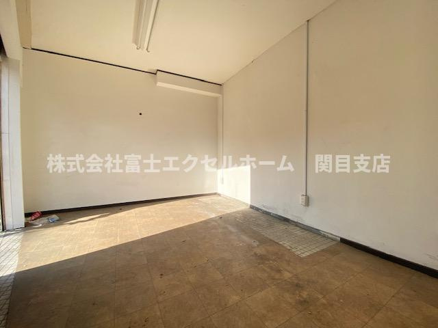 ひびき寝屋川ハイツ1階路面の内装