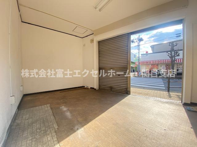 ひびき寝屋川ハイツ1階路面の内装