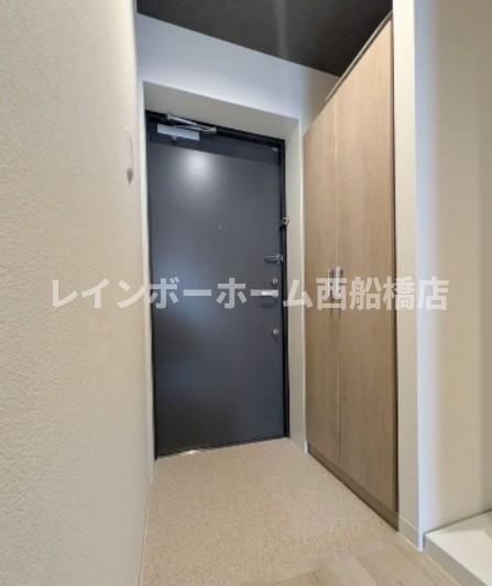 アーバングレース行徳の玄関