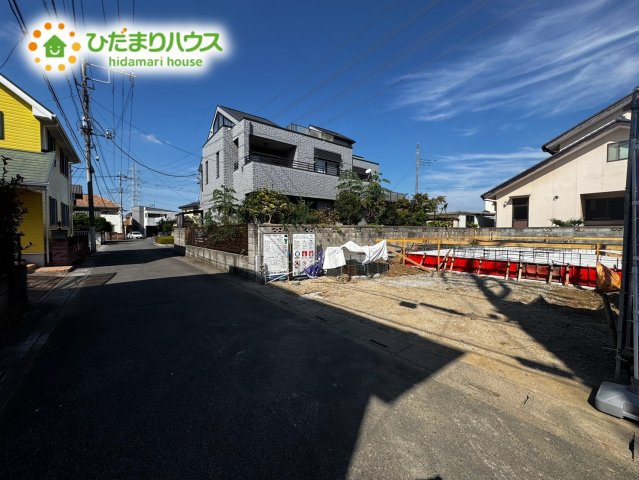 上尾市上34期　新築戸建　グラファーレ01の前面道路含む現地写真|10/12　撮影