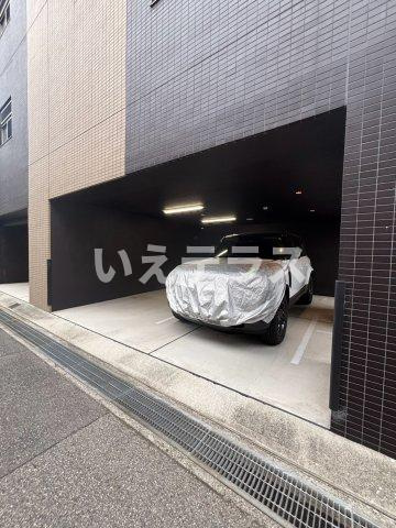 JPレジデンス神戸の駐車場