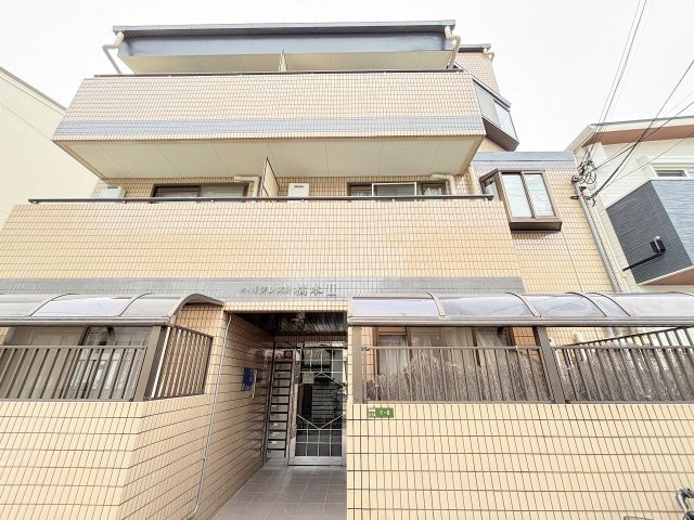 ハイクレスト橋本IIの外観