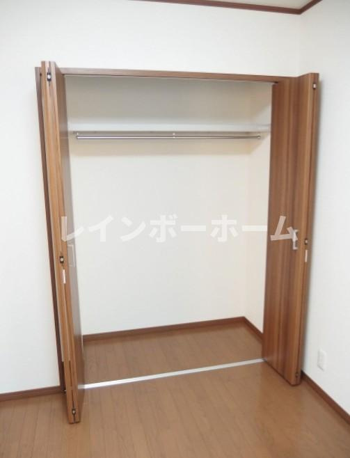 アムール　ネージュ　壱番館の収納