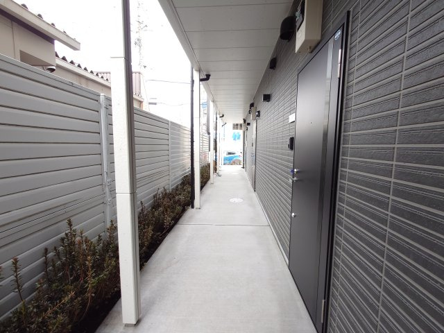 キャメル南流山9Bのロビー
