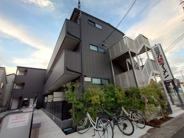 キャメル南流山9Bの外観