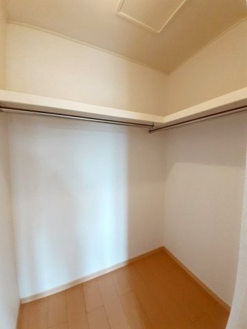 ルミナス　Ⅳの収納