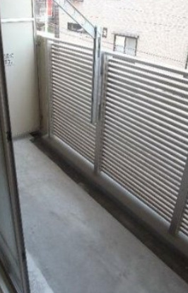 ルークス冬木のバルコニー