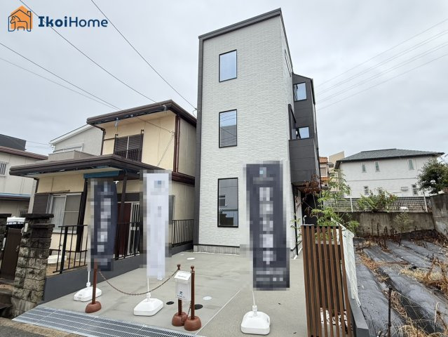 神戸市西区枝吉１丁目　新築戸建の駐車場|●年中無休：見学時間9:00～20:00・当日予約可●駐車場は並列2台になります。普通車2台可能です。