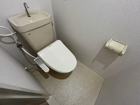 【トイレ】 | オークガーデン | トイレです