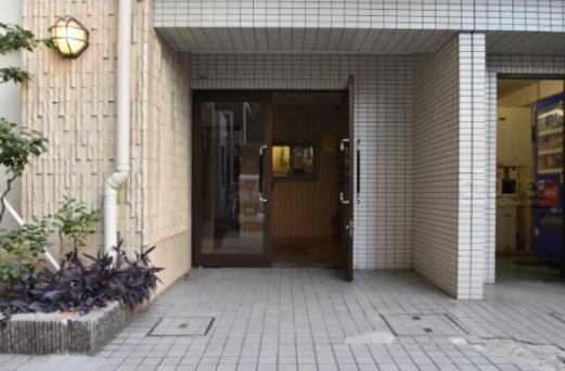 【エントランス】 | カーネ西早稲田