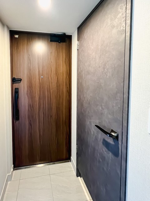 ロイヤルパークス有明の玄関|※写真は同タイプ住戸です。