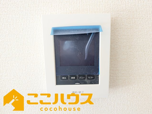 読谷村比謝　リーブルガーデン　新築戸建て　全2棟　1号棟のセキュリティ|録画機能付きTVインターホン
