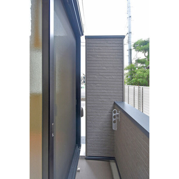 京都市伏見区淀下津町のアパートのバルコニー