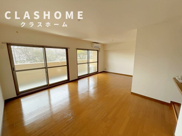 サンコート・ＫＡＳＵＧＡ　　刈谷市近郊の賃貸ならクラスホーム刈谷店の居間・リビング