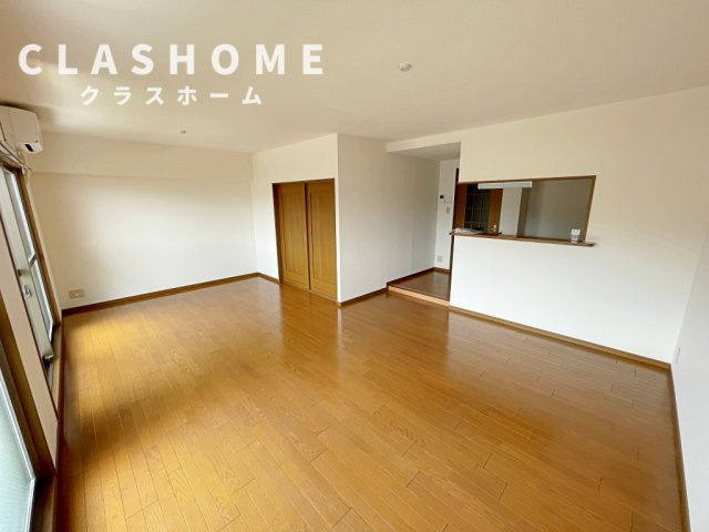 サンコート・ＫＡＳＵＧＡ　　刈谷市近郊の賃貸ならクラスホーム刈谷店の居間・リビング