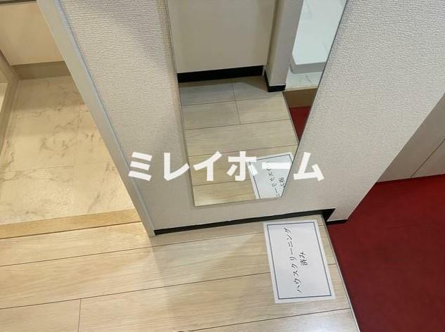 ル・リオン大鳥居の玄関|同建物内、別のお部屋の参考写真になります。