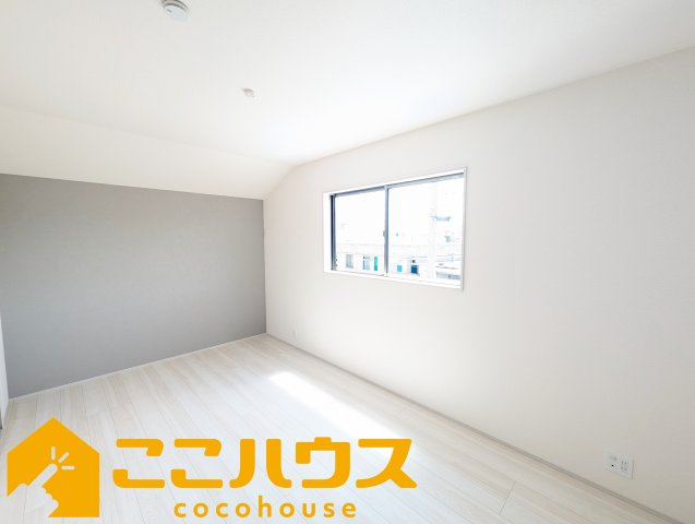 読谷村比謝　リーブルガーデン　新築戸建て　全2棟　2号棟の寝室|寝室8帖
