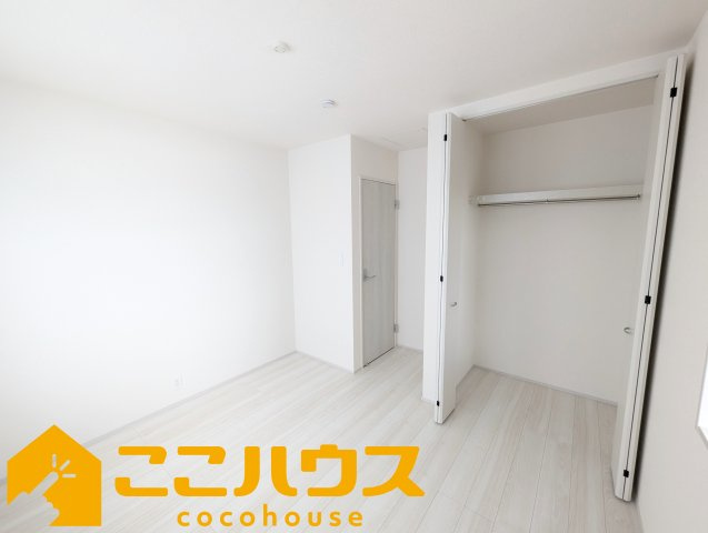 読谷村比謝　リーブルガーデン　新築戸建て　全2棟　2号棟の子供部屋|子供部屋5.7帖
