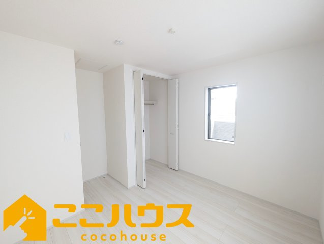 読谷村比謝　リーブルガーデン　新築戸建て　全2棟　2号棟の子供部屋|子供部屋5.7帖
