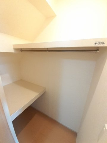 アモーレ今津Ⅱの収納|専用の収納スペースです
