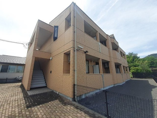 プロヴァンス吉岡