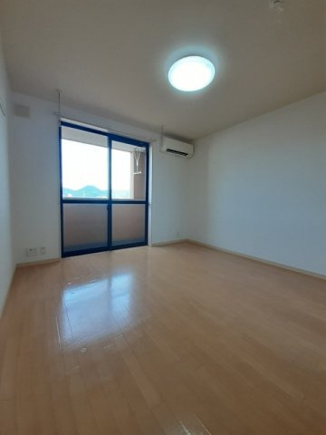 プロヴァンス吉岡のその他