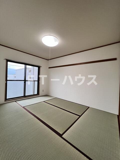 Ｔ’ｓ　ｇａｒｄｅｎ習志野台の和室