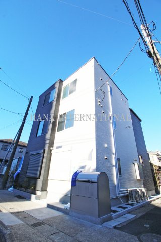 ダイソン８浦安の外観