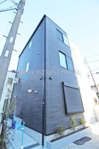 ダイソン８浦安の外観
