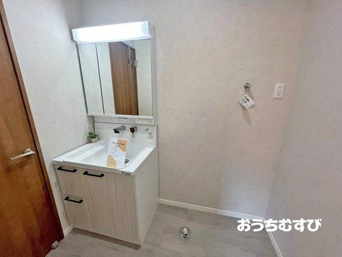 名東区上菅２丁目の洗面所