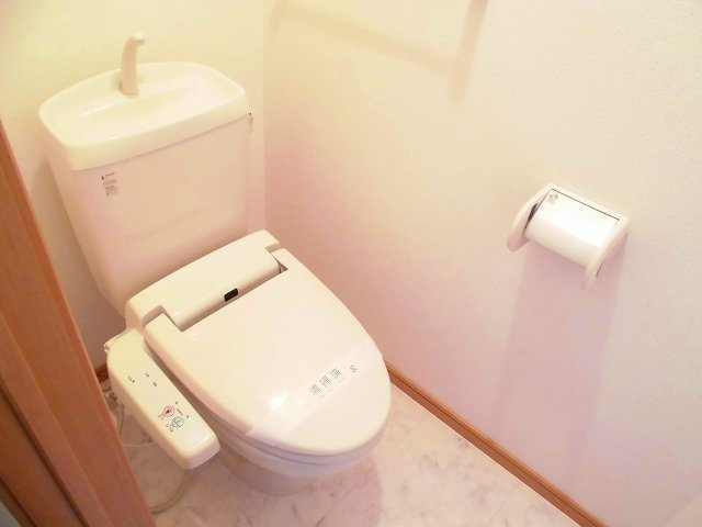 プラッツのトイレ|清潔感のあるトイレです