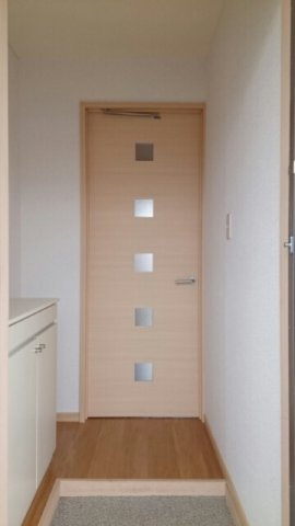 パークハイツＵの玄関|収納もある玄関です