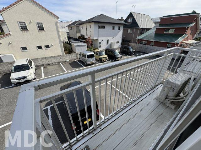 サンステージ上助任のバルコニー
