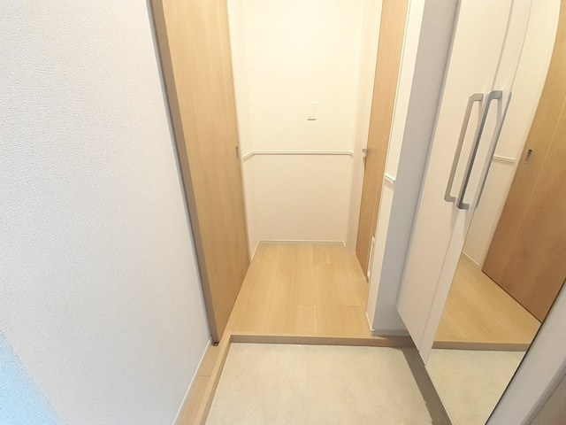 エリタージュ生田の玄関