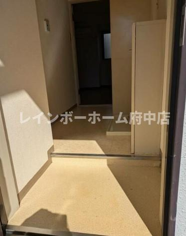 グランデール八王子の玄関