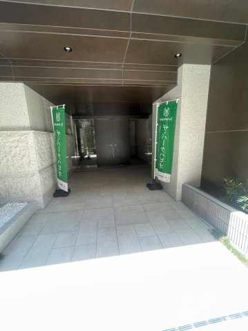 ザ・パークハビオ文京江戸川橋のエントランス