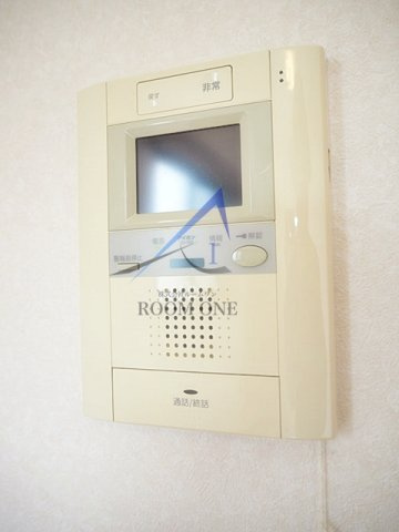 ルーブル西早稲田のセキュリティ|モニター付きインターホンです。