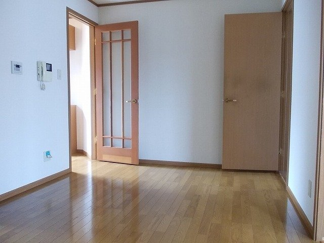 メゾンベールＣのその他