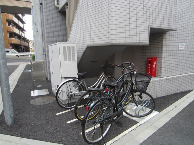 北区滝野川３丁目の賃貸マンションのその他共用部分|駐輪場です