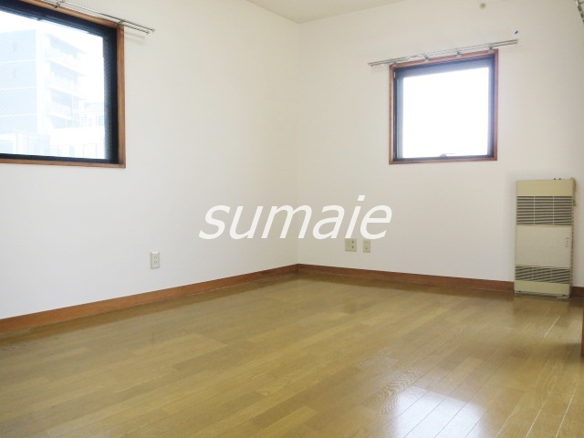 ガーデンコート碌山の洋室|角部屋のお部屋です☆ミ